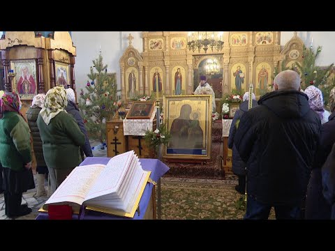 «Рождественский вертеп», созданный по    библейским сюжетам, украсил территорию    Ильинской церкви