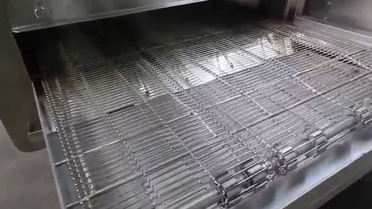 Turbo Chef HHC2020 Conveyor Oven with 30/70 Split Belt - YouTube