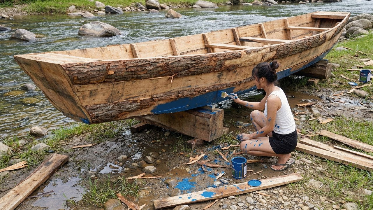I Finished Building a Primitive Wooden Boat in 7 Days – The Result Was Truly Surprising