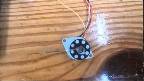 PIC16F8877 connected to Stepper Motor which sweeps a range