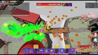 ROBLOX Toy Defenders Tower Defense - A Team of Dued1 screenshot 3