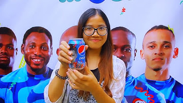 Pepsi #FutbolNow Interactive Vending Machine HD