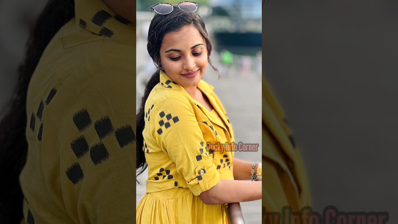 Singer Manasi Stunning Photos 