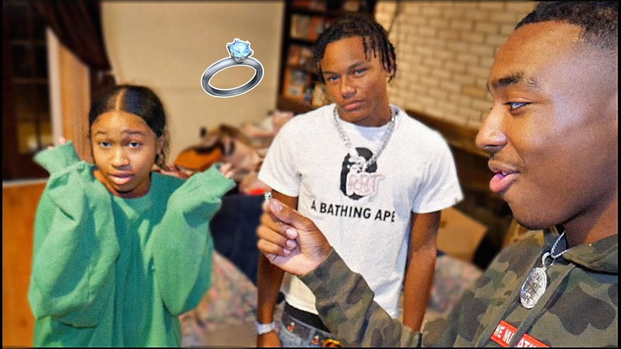 I GAVE YANNI A PROMISE RING IN FRONT RICHBOYTROY...😬