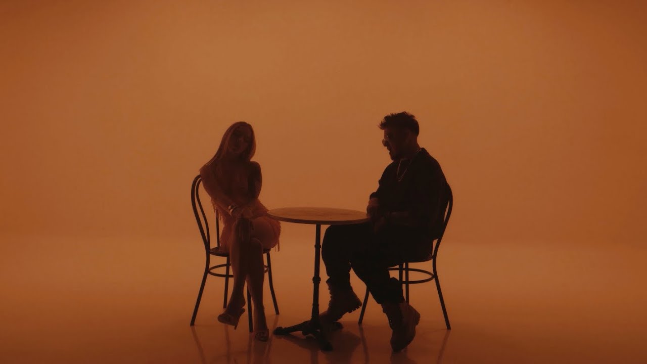 María Isabel, Roman - ADICTA A TI - 