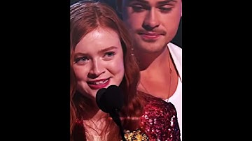The way Dacre Montgomery stares at everyone… 🫢 #dacremontgomery #strangerthingscast #sadiesink