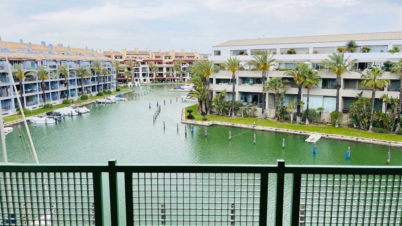 2 Bed, Jungla del Oro, Sotogrande, 370k - YouTube