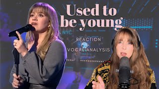 Used to be young  Kelly Clarkson covers Miley Cyrus | Reaction & Vocal analysis