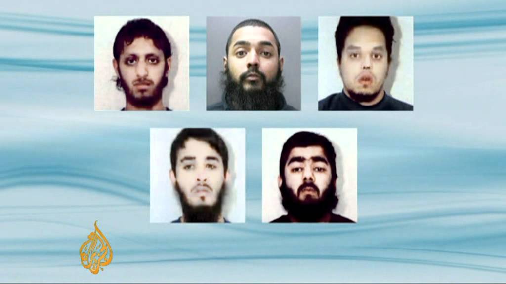 أقر أربعة رجال بريطانيين بالذنب في مؤامرة تفجير لندن