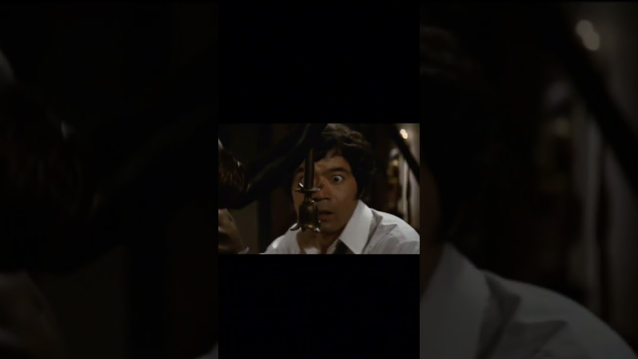 Toshio Kurosawa has a hair-raising night in Evil of Dracula (1974) 