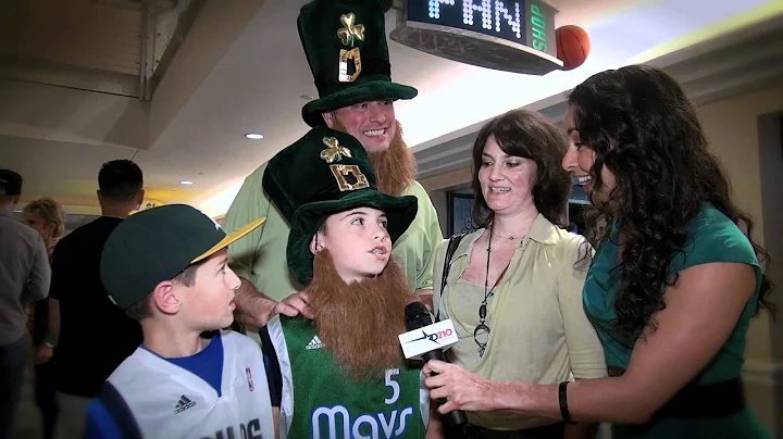 D210's Adrienne Riley Gets Mavs Fan Reaction On St...