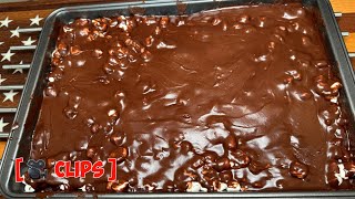 Taste Test Brits Try Mississippi Mud Cake For The First Time