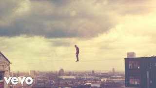 Video thumbnail of "Thomas Dybdahl - Man On A Wire"