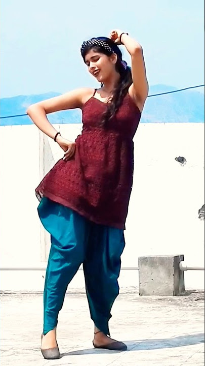 Peg Bana De Yaar | Ek Peg Bana De Yaar Fir Dhek Mere jatke Rajasthani Dance |bhartii sharma