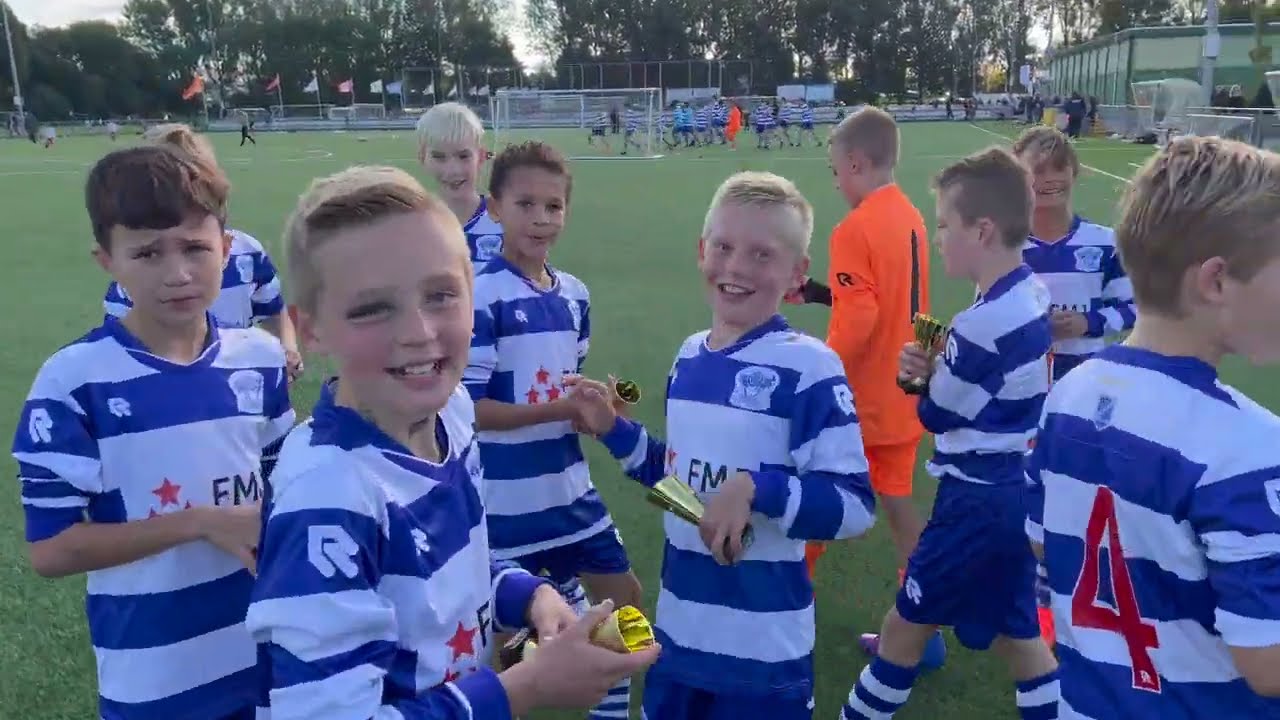OLIVEO JO11-1 - SV Leidschendam JO11-2 kampioenswedstrijd tussen nummer 1 en 2!