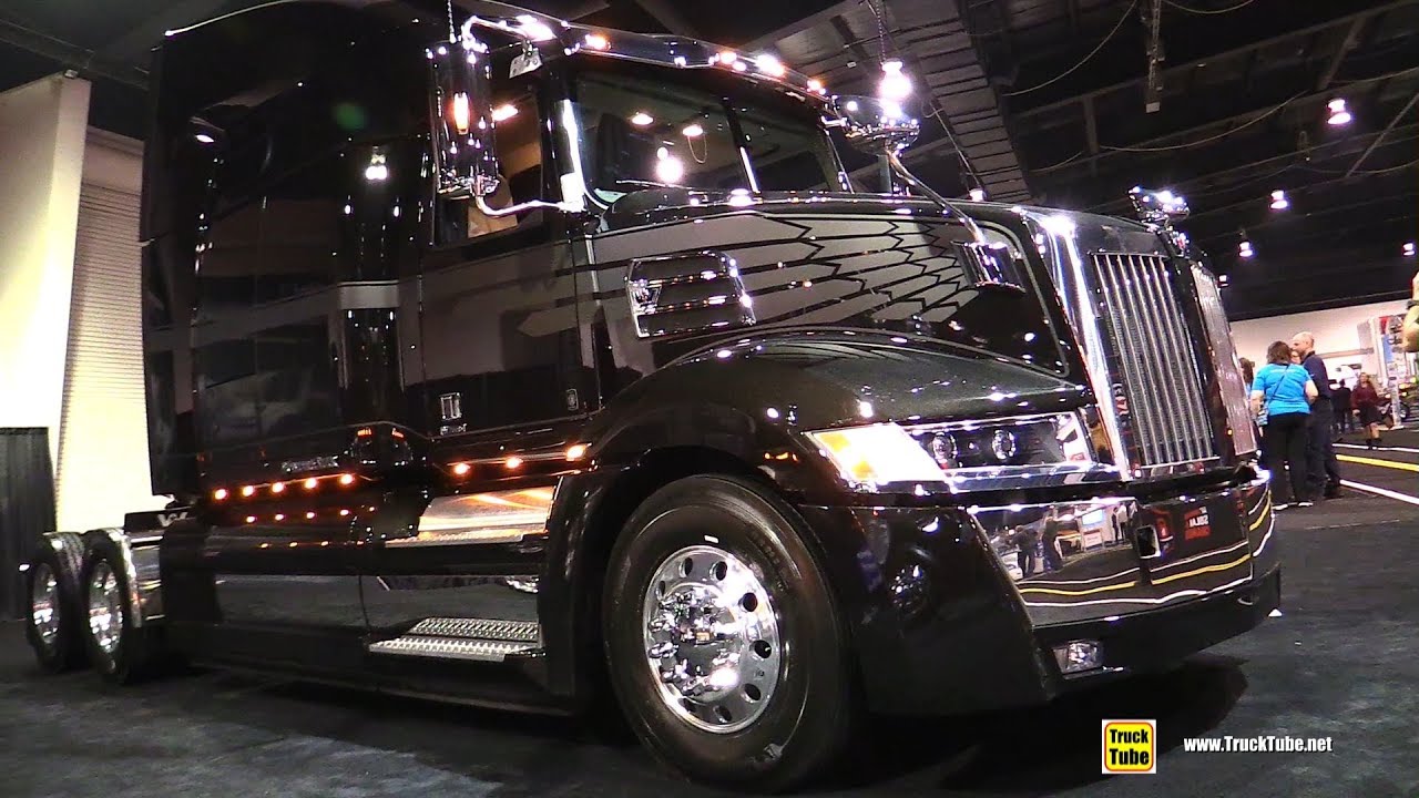 2018 Western Star 5700 Xe 82inch High Roof Sleeper Exterior Interior Walkaround 2018 Truckworld