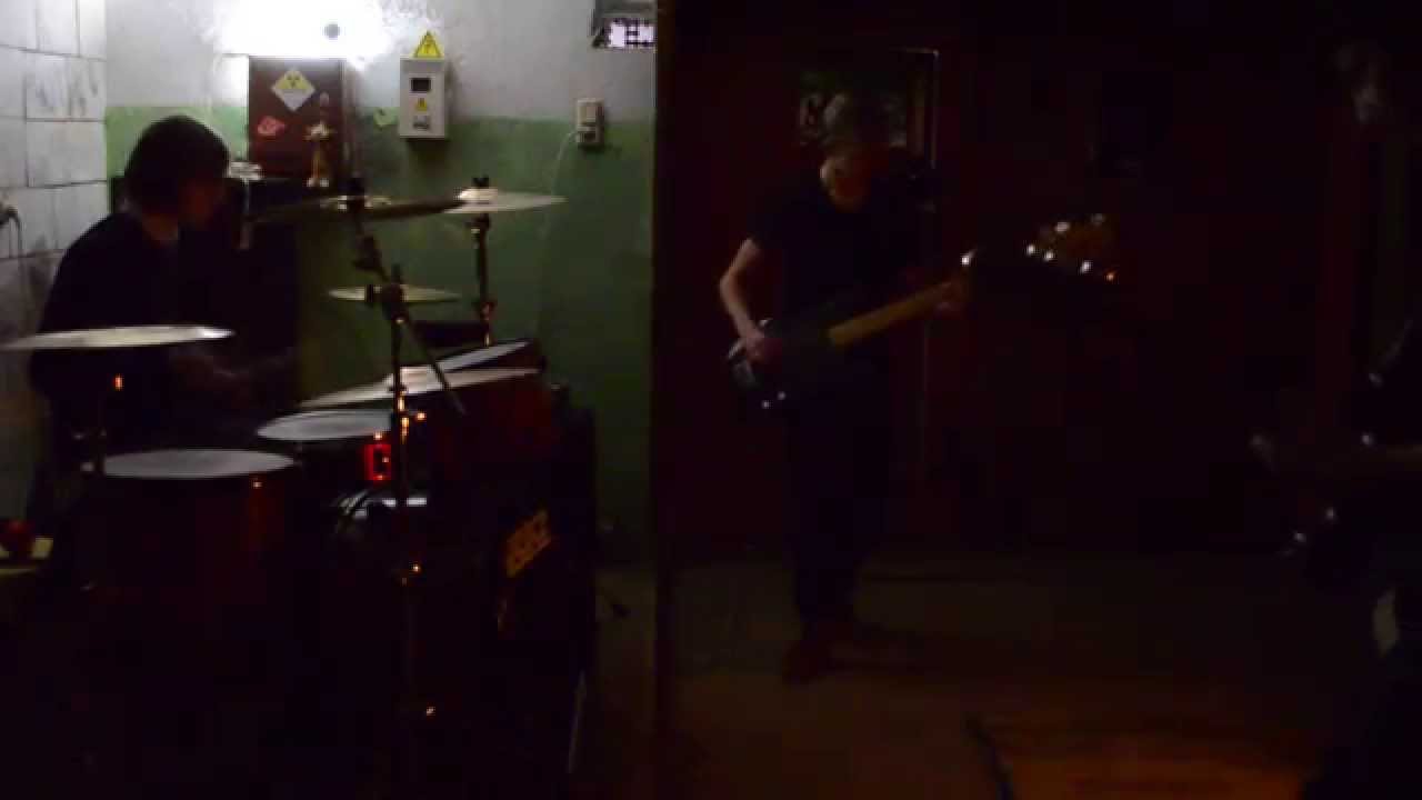 Cheers! - bear not only the one who has the fangs