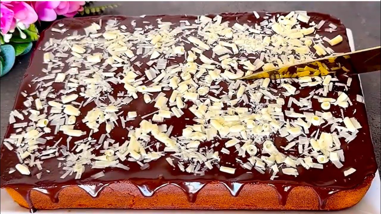 Бабушкин пирог с 3 яйцами! Секретный рецепт, который хранят пекари! Он тает во рту!