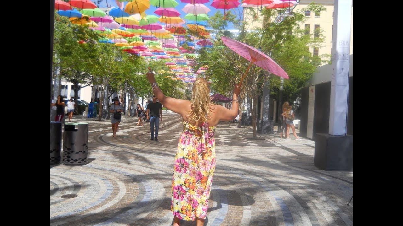Umbrella Sky Sombrillas sobre el cielo de Miami Agosto 2018 YouTube