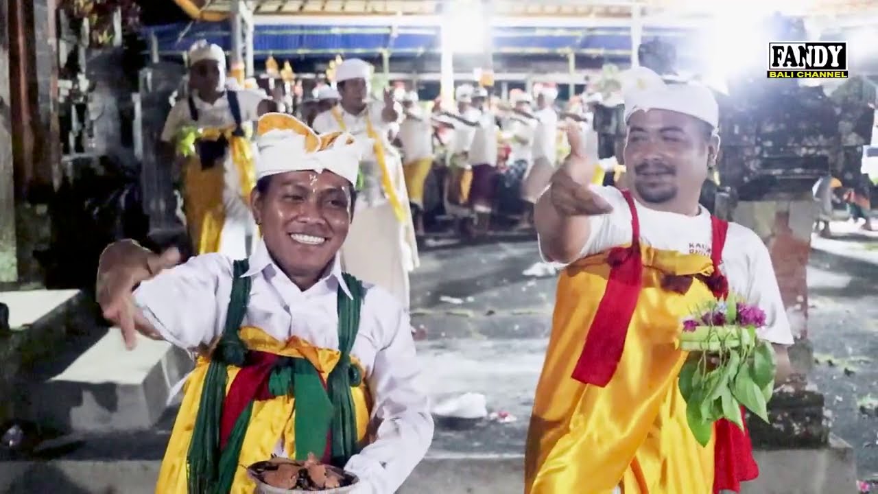 Rejang Dehe truna Desa Pajahan