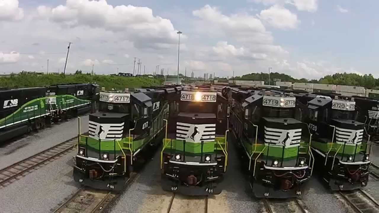 Special Norfolk Southern Locomotives Help Atlantans Breathe Easier Youtube