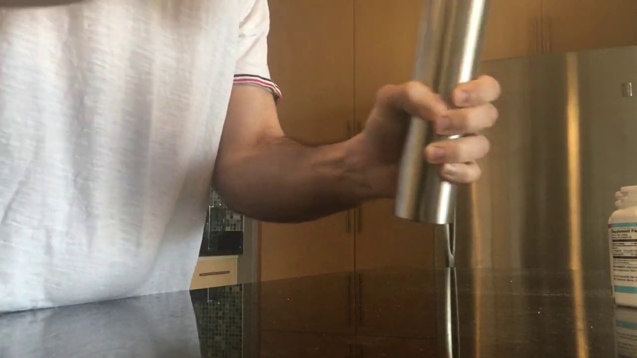 JavaPresse Manual Burr Coffee Grinder In Action (Soothing Coffee Grinding)