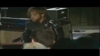 Miniatura de vídeo de "The Black Keys - Little Black Submarines (Subtitulado) (BBC Radio 1 Live) (HD)"