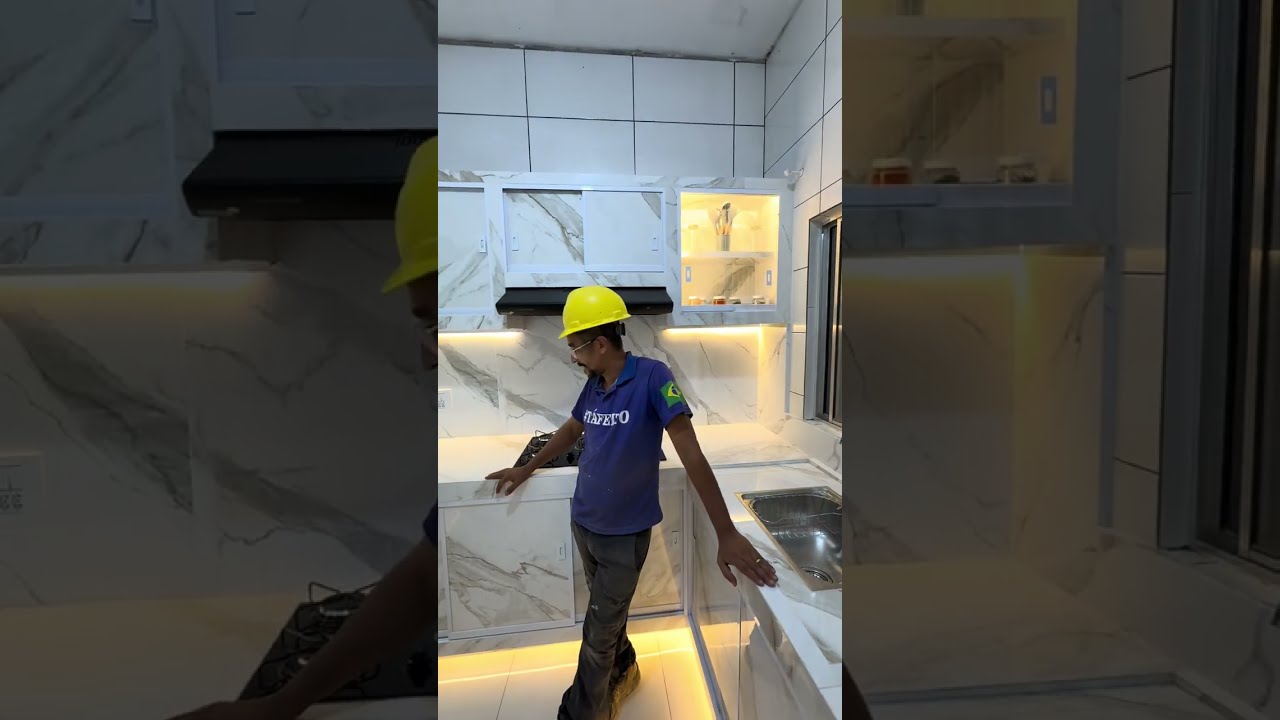 Cozinha completa com cristaleira e gavetas toda em porcelanato parte 2