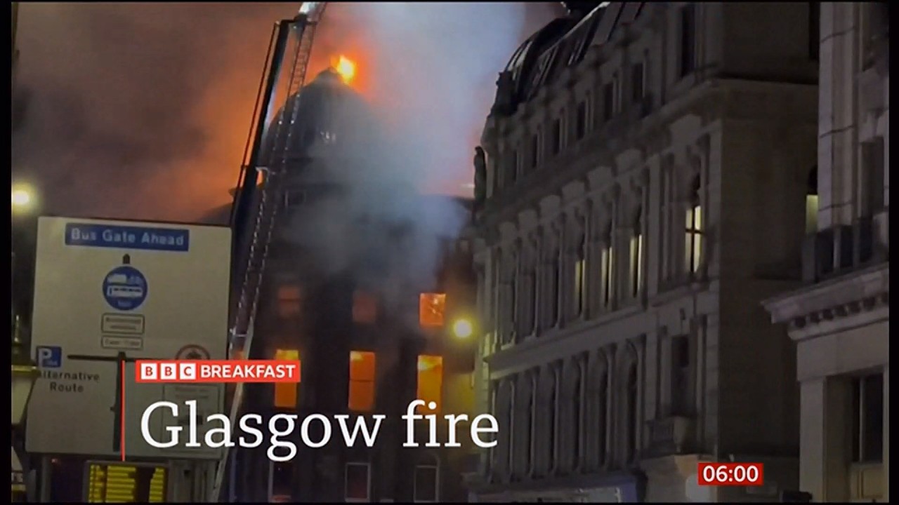 Fire crews fight blaze near Glasgow Central Station (Scotland) 9/Mar ...