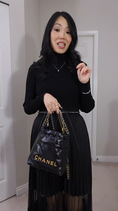 Five ways to wear a Chanel Mini 22 Bag 🤍 #chanel #chanel22