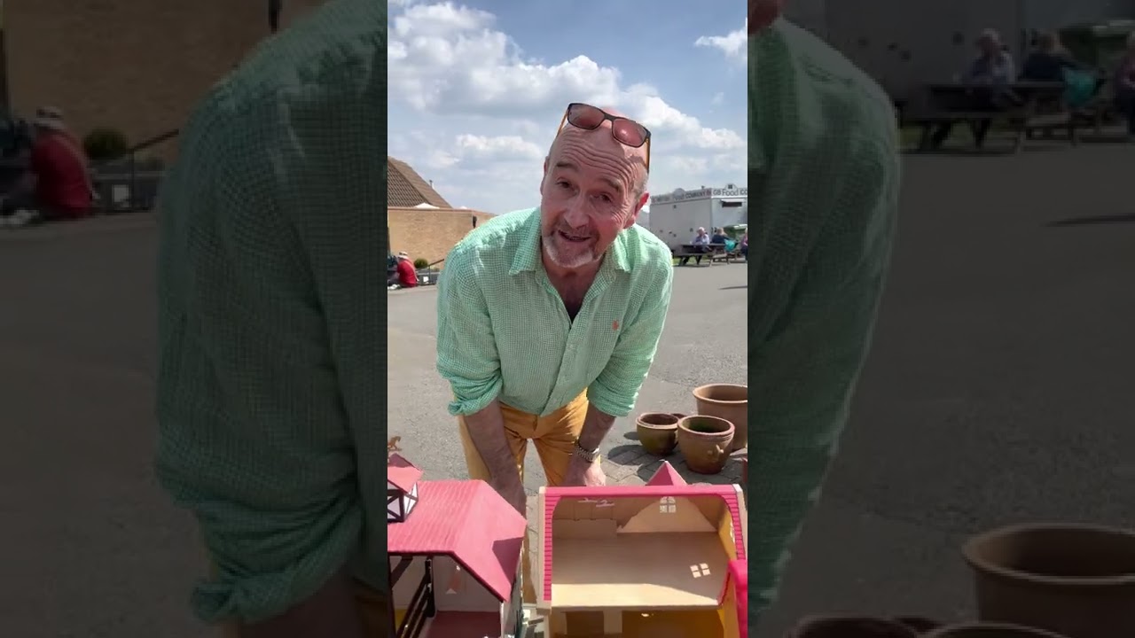 Nostalgic Day Out at Peterborough Antiques Fair