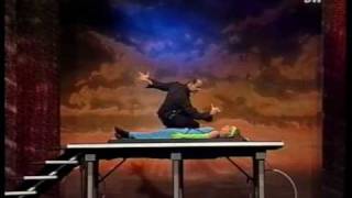 TOPAS \u0026 ROXANNE - Magic Levitation