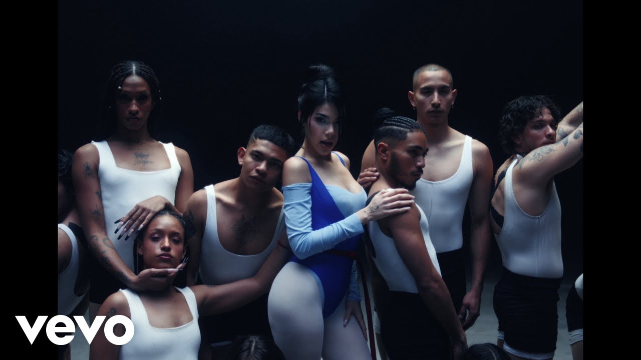 Kenia Os - Una y Otra Vez