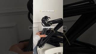 60 CABIDES PRETOS. ID SHOPEE: AGC-DUN-PWZ #shopee #achadinhoshopee #guardaroupa #cabide