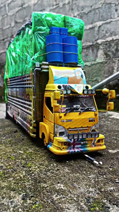 miniatur truk Sulawesi muatan gayor tinggi banget 😱😱😱#trukoleng #miniatures  #miniaturtrukcanter