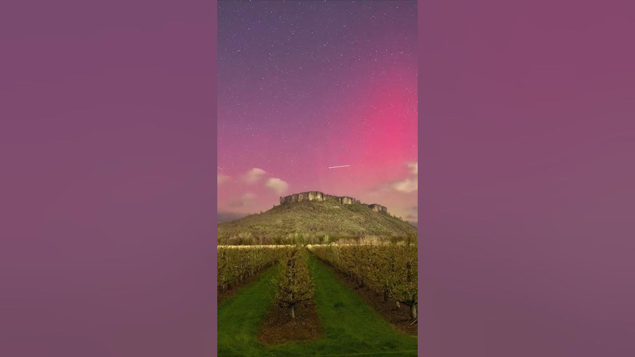 Auroras over Lower Table Rock #aurora #tablerock #oregon #astronomy #space