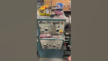 How to tap threads on a lathe
