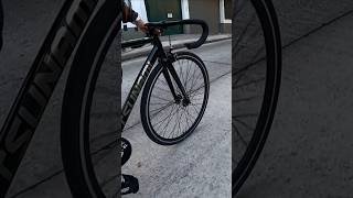 Fixed Gear. Winter ride traffic. #piñonfijo #fixedgear #singlespeed #ridecycle #bicycle #gopro