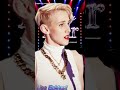 Lisa Eckhart – Erst lachen alle… dann merken sie, worum es wirklich geht#LisaEckhart#ComedyDeutsch10