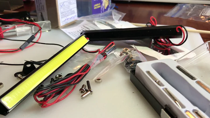 Axial SCX10 II Build with Mods Team Raffee Hard Body Update #2 and OneTooManyRCs Light bars