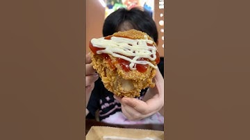 1 NGÀY QUÁ LÀ GÀ VS MÌNH NHA - MỖI LẦN MÌNH ĐI CHÍCH NGỪA LÀ BÁC SĨ VÀ MẸ MÌNH MUỐN SOS SOS