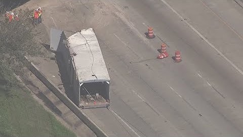 Houston Avenue bridge over I-10 struck again