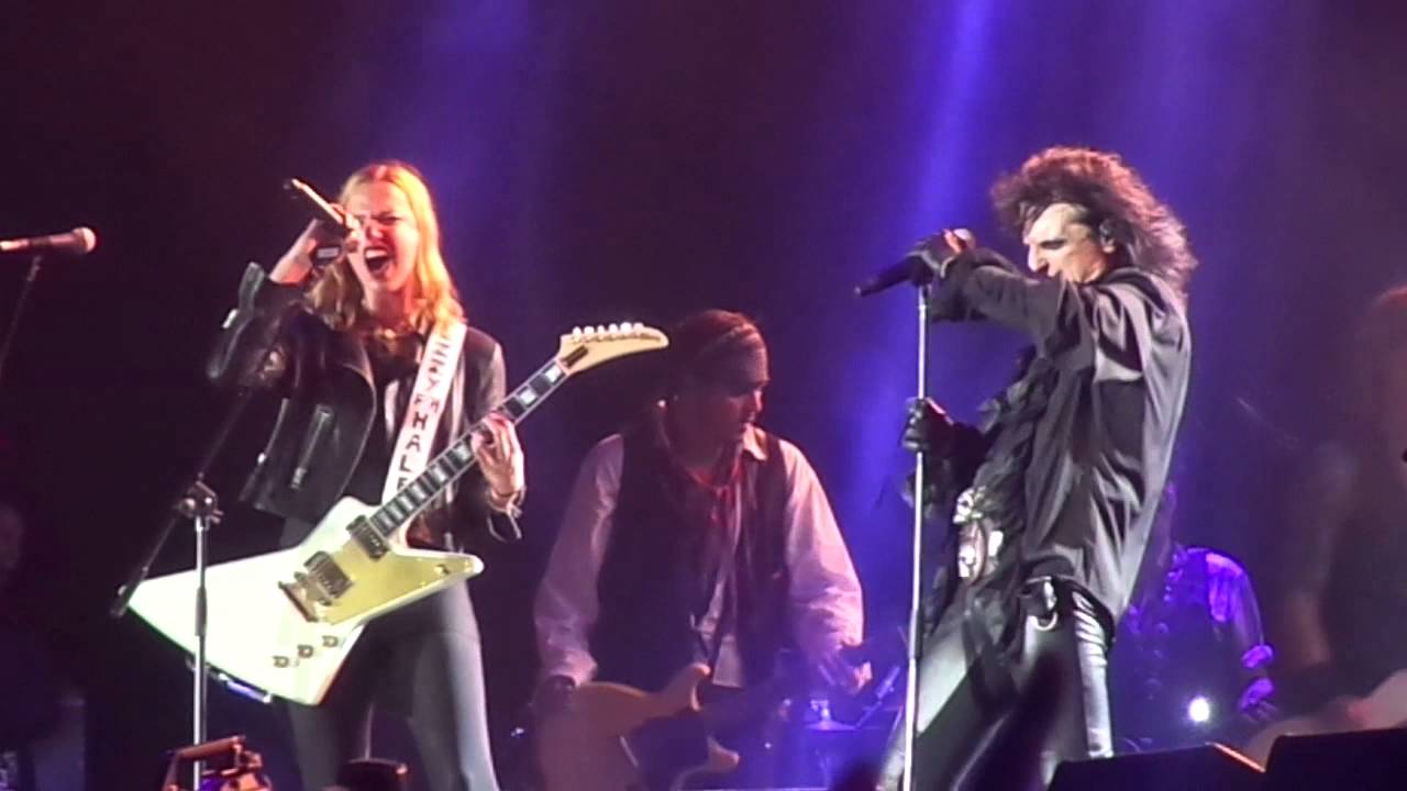 hollywood vampires ft. Lzzy Hale rock in rio 2015 whole lotta love YouTube hollywood vampires ft. Lzzy Hale rock in rio 2015 whole lotta love YouTube