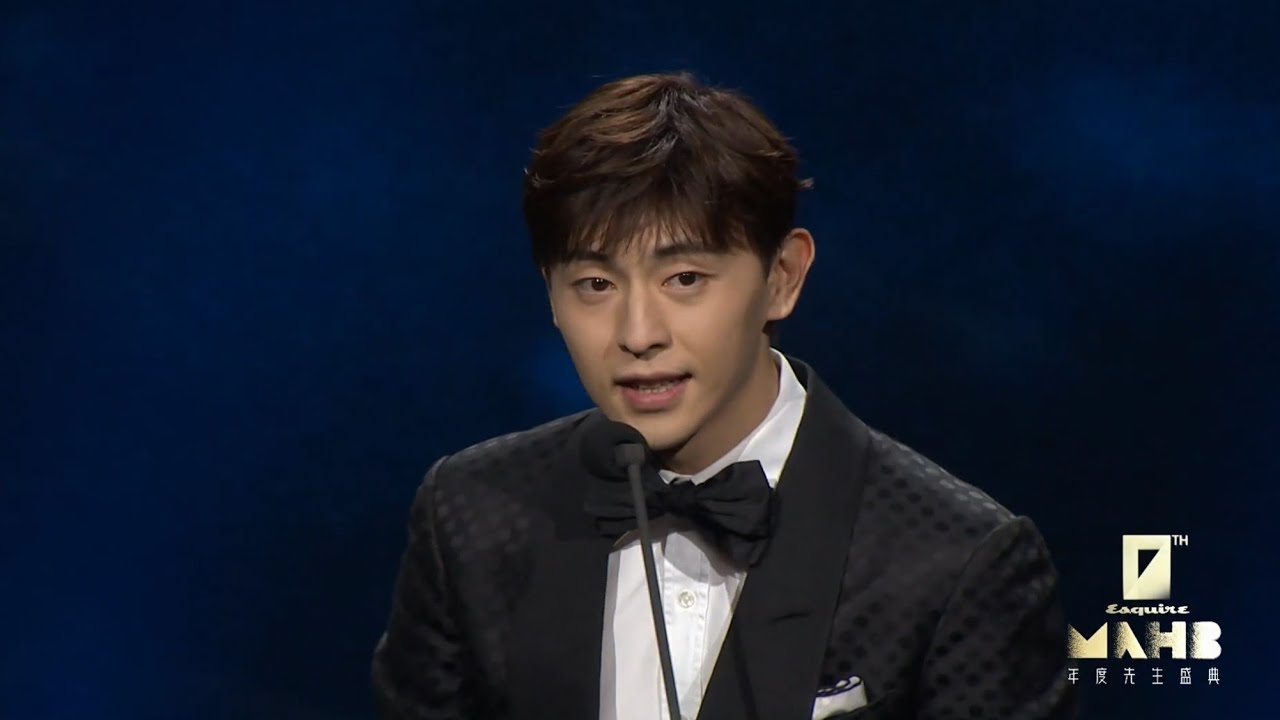 邓伦 2020年度时尚先生盛典   年度最具商业价值艺人 DengLun MEN AT HIS BEST AWARD 20201210
