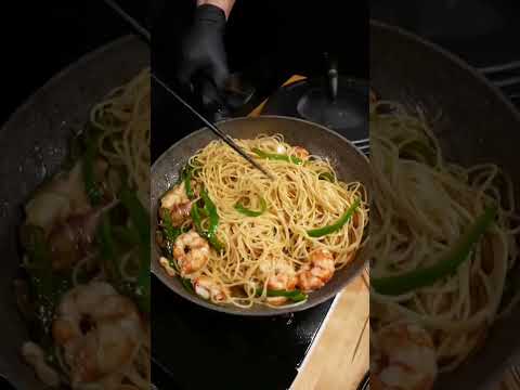 Spaghetti Napolitana with shrimp 🍝🦐