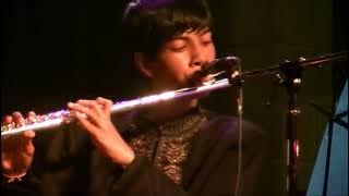 Sarath performs 'Marambari' on Esraj