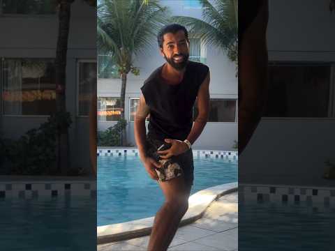 Gusttavo Liso usa dois calção porque não usa cueca
