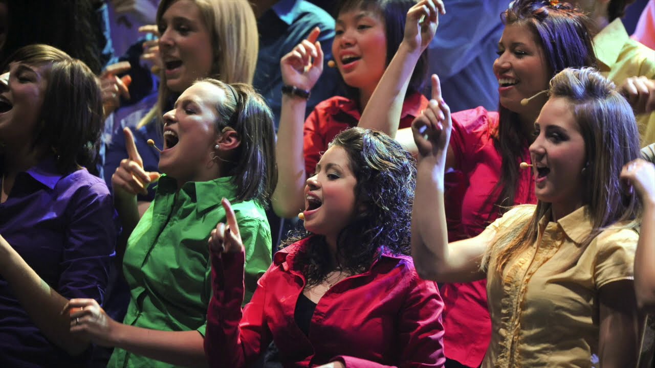 The Song of Purple Summer _ Collège Vocale de Laval avec Gregory Charles