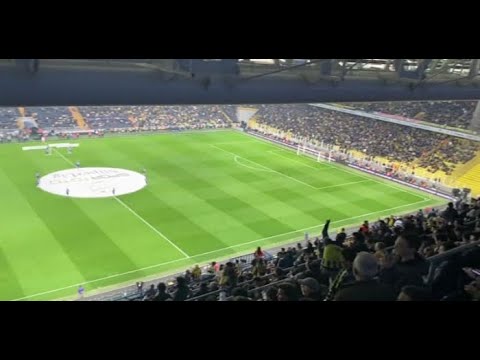 Fenerbahçe tribünlerinde “hükümet istifa” sloganları yükseldi!