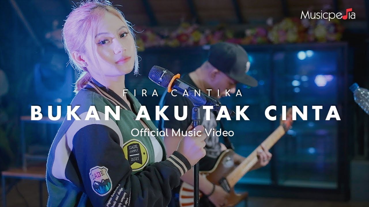 Fira Cantika - Bukan Aku Tak Cinta (Official Music Video) Fira Cantika - Bukan Aku Tak Cinta (Official Music Video)